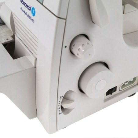 Macchina da Cucire Łucznik Overlock 820D-3