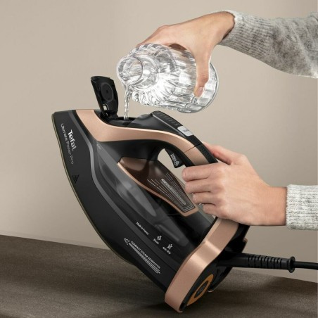 Ferro da Stiro a Vapore Tefal FV9E50E0